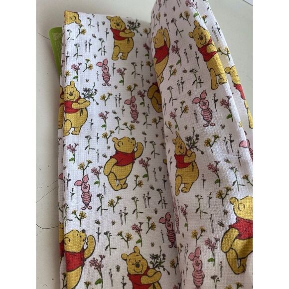 2 Pack Disney Winnie the Pooh Piglet Floral Spring Kitchen Towels 16 X 26” NEW - Picture 9 of 16